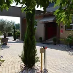 Best Western Hôtel des Barolles - Lyon Sud Hotel