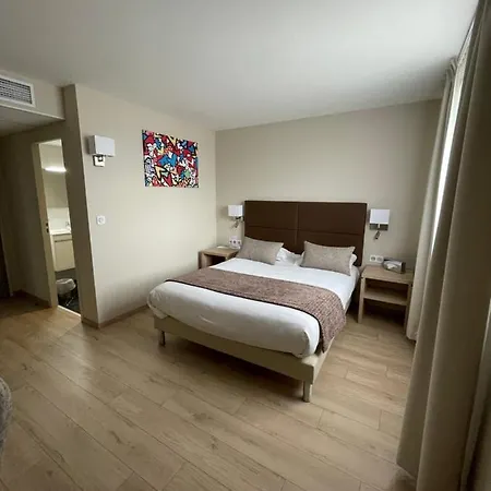 Western Des Barolles - Lyon Sud Hotel