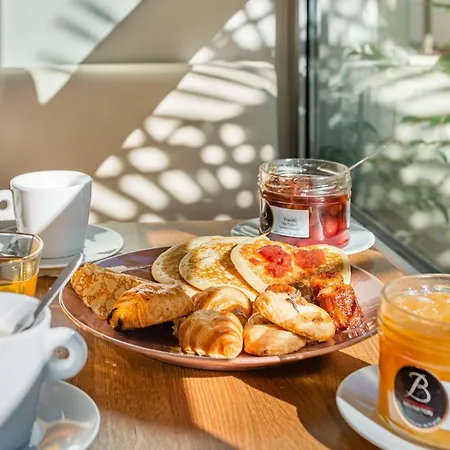 Hotel Western Des Barolles - Lyon Sud