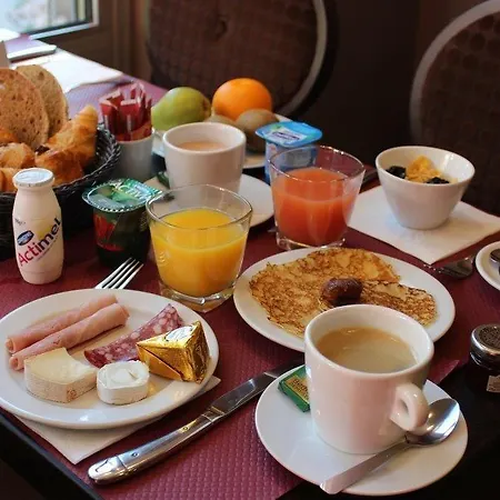 Отель Ibis Styles Lyon Sud Бринье