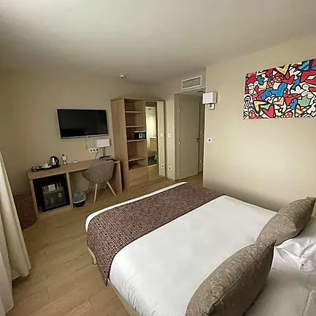 Ibis Styles Lyon Sud 3*