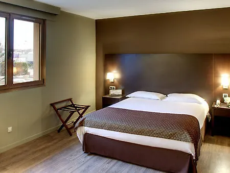 Western Des Barolles - Lyon Sud Hotel 3*