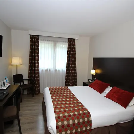 Western Des Barolles - Lyon Sud 3*