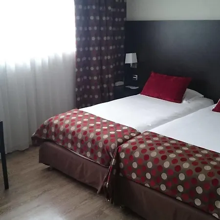 Western Des Barolles - Lyon Sud Hotel 3*