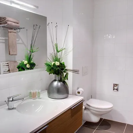 Western Des Barolles - Lyon Sud Hotel 3*